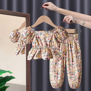 Takım elbise Çocuk Giyim Çiçek Kare Yaka Puf Kollu Üst Kırpılmış Pantolon Pamuk Çocuk Setleri Bel Geri Çekme Mizaç