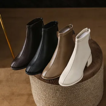 Kadın Tasarımcı Çizmeler Marka Yeni Yüksek Kalite Patent Deri Sivri Burun Patik kadın Moda Orta Topuk parti ayakkabıları Kadınlar için