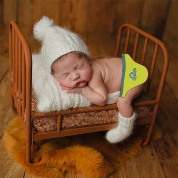 Bebek Kış Beyaz Ponpon Şapka El Örme Yenidoğan Bebek Yumuşak Yün Sıcak Şapkalar Yastık 2 adet Setleri Noel Karlı Fotoğraf Sahne
