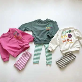 Sonbahar Yeni çocuk Giyim Seti Kız Mektup Gülen Pamuk Kore Versiyonu Bebek Üstleri Kazak ve Şerit Tayt 2 adet