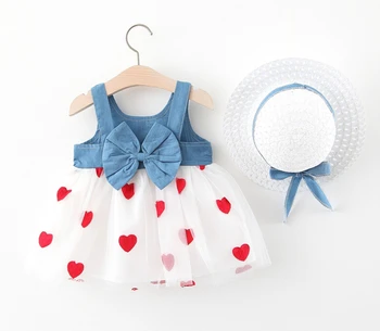 Yaz Küçük Kızlar Çiçek Elbise, kalp Nakış Yay Dekor Örgü Ekleme Denim Kolsuz Askı Prenses Etek + Şapka, 6M-3Y